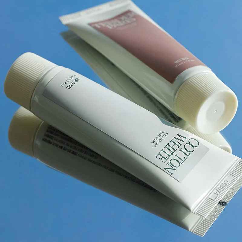 Daily Comma | Crème pour les mains parfumée " Signal Berry" - 50 ml