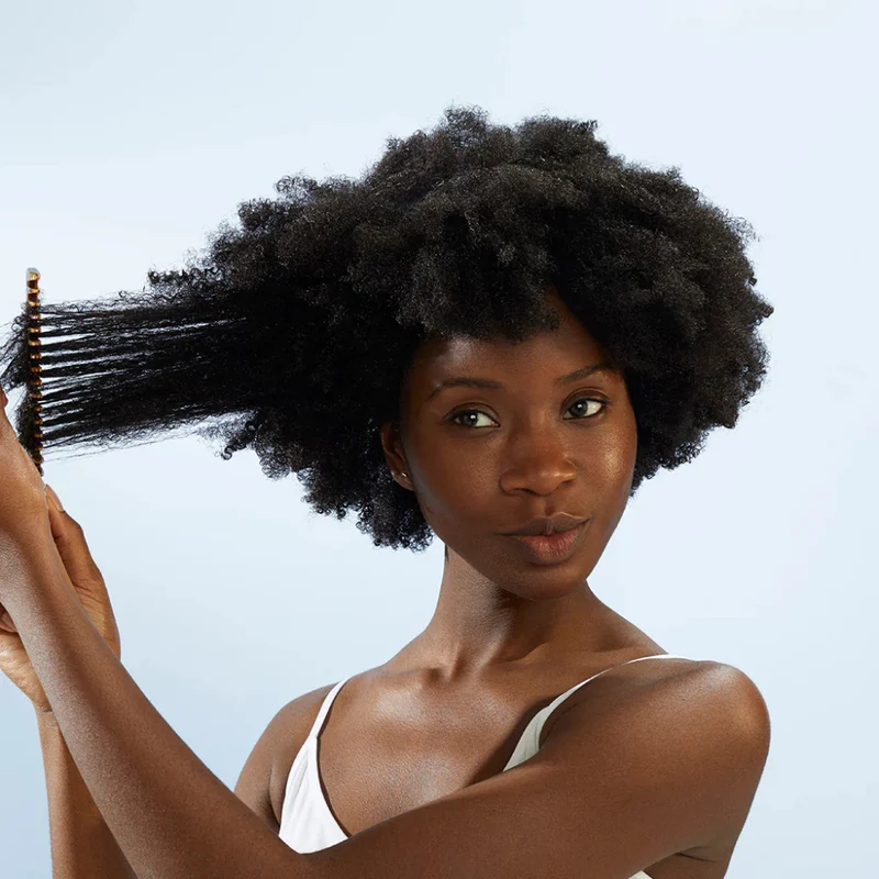 Oribe Supershine Run-Through Detangling Shampoo