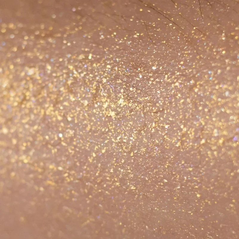 Body Highlighter pailleté Doré