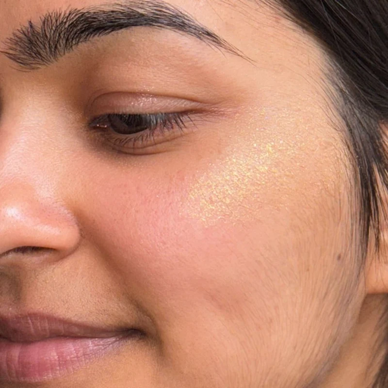 Body Highlighter pailleté Doré