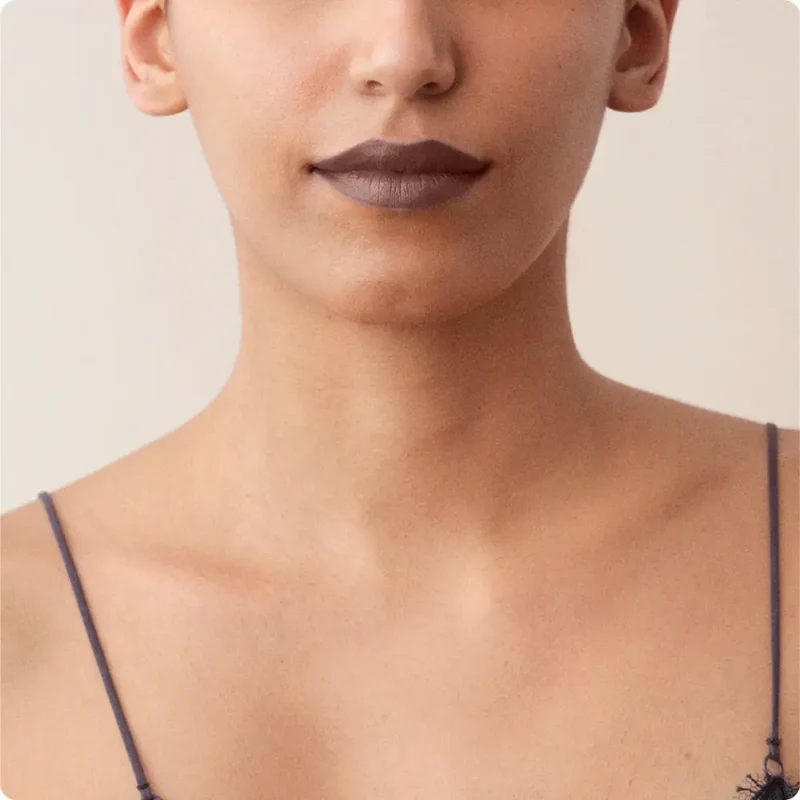 La Perla Matte Silk Lipstick 3.5ml