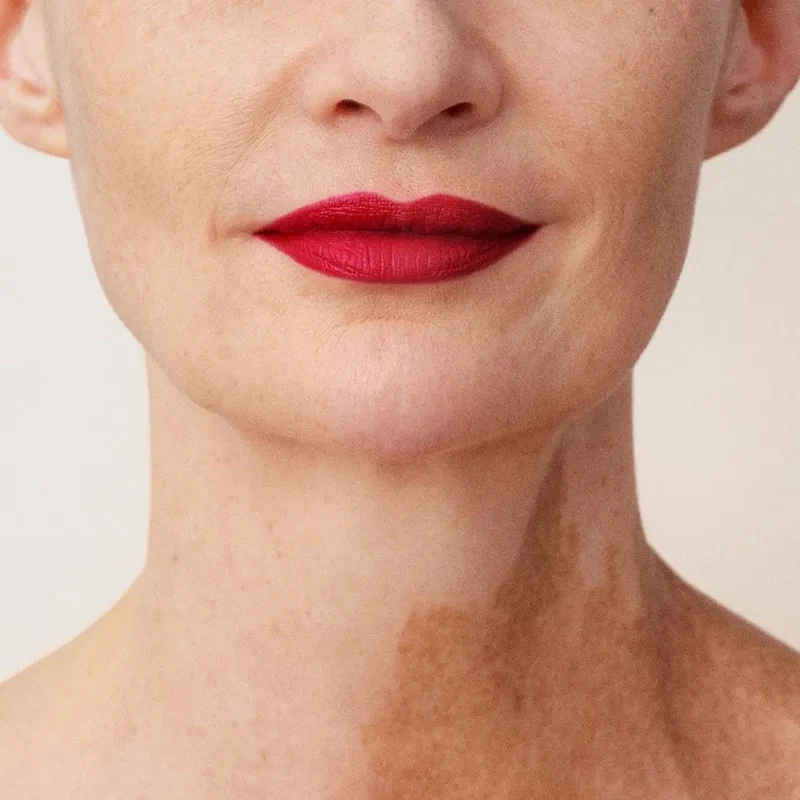 La Perla Matte Silk Lipstick 3.5ml