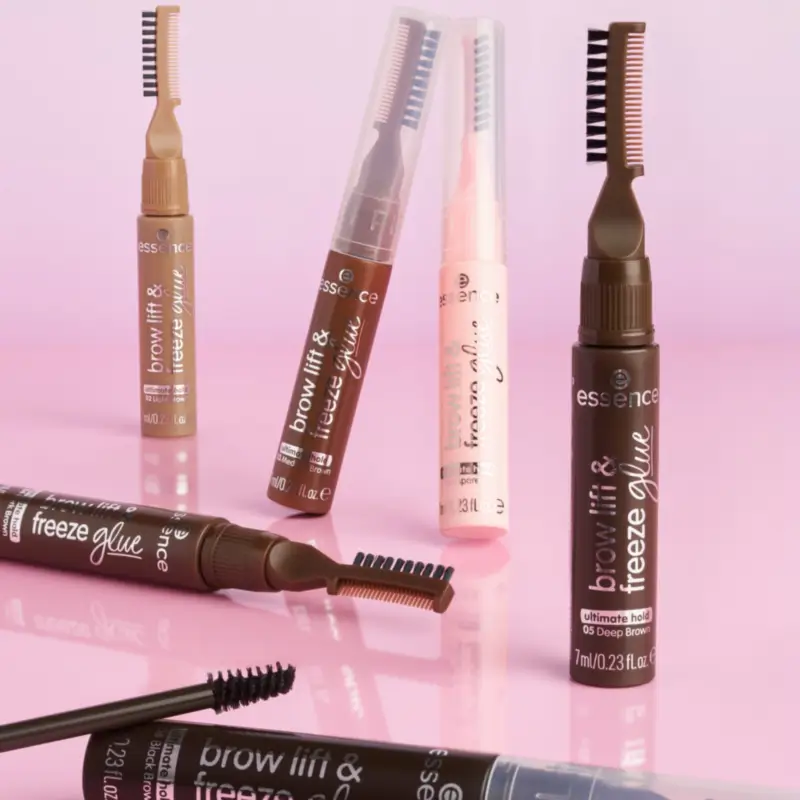 Essence fixatrice pour sourcils Brow Lift & Freeze 03, 7 ml
