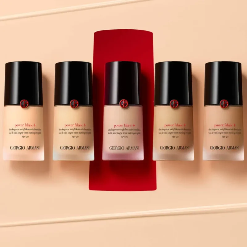 Giorgio Armani Power Fabric+ Fond de Teint Liquide Couvrance Complète SPF20 30ml