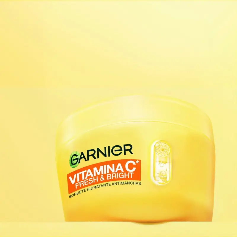 Garnier Vitamin C Fresh & Bright Moisturising Sorbet Cream Anti-Blemish, 85 ml