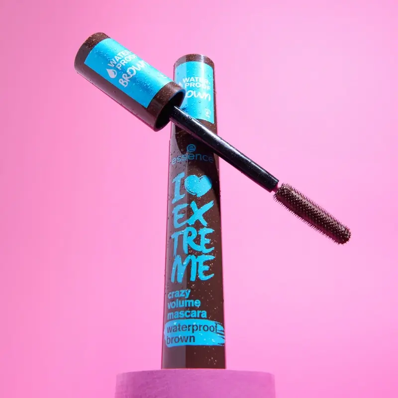 Essence I Love Extreme Crazy Volume Mascara imperméable brun 01, 12 ml
