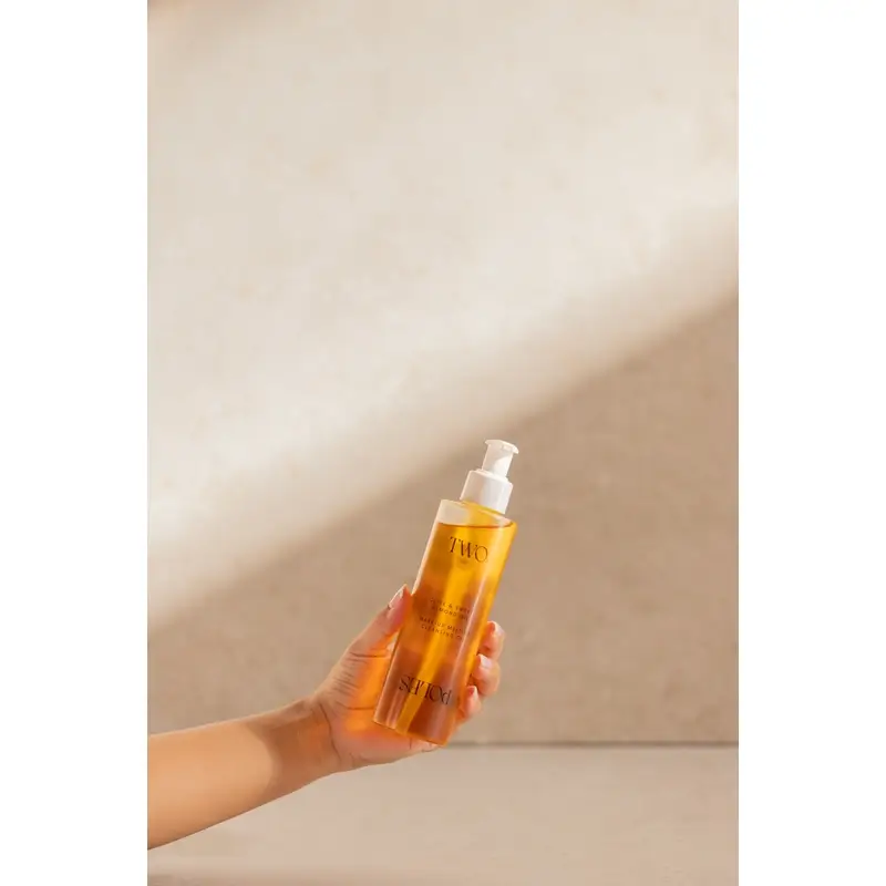 Huile démaquillante fondante Two Poles, 190 ml