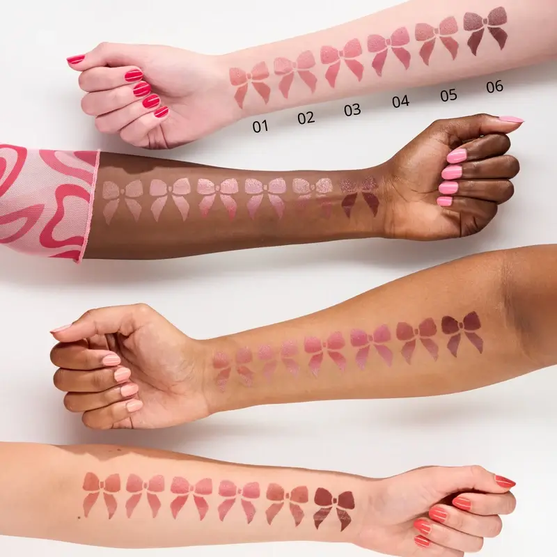 Essence Rouge à lèvres Satin Glow Luminous Shine 01 , 3,5 g